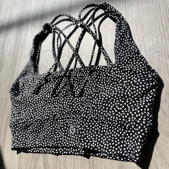 BuffBunny Revolution Sports Bra Onyx Black Bossy Print Medium - Picture 8 of 12